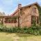 Heritage gîte in Aquitaine with shared pool - Falcou