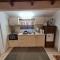 Semelia & Marias Guest House - Spacious Stay for 3