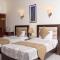 Royal Elegance Hotel