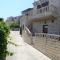 Apartments by the sea Sumartin, Brac - 2951