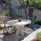 Apartments by the sea Pucisca, Brac - 2927