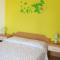 Apartments and rooms with parking space Bol, Brac - 2878