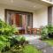 Ubud Inn Cottage by Prasi