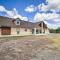 Luxury Custom Retreat 110-Acre Private Ranch - San Antonio