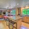 Beautiful Wine Country Home with Hot Tub and Lake View
