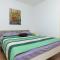 Apartment Mimice 2805b