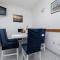 Apartment Mimice 2805b