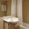 Topazio Vibe Beach Hotel & Apartments - Adults Friendly