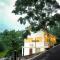 Misty Range Resorts