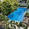 2bedrooms 2toilet& bath Matina Enclaves Condo