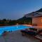 Villa Melita - Heated pool within Nature Park - Zagvozd