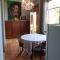 Guest House Tall Rooms
