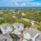 Longboat Key Cedars Beach House-Pet Friendly-2 Minute To The Beach - Longboat Key