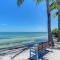 Longboat Key Cedars Beach House-Pet Friendly-2 Minute To The Beach - Longboat Key