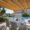 Family friendly apartments with a swimming pool Basanija, Umag - 3402 - 萨武德里亚