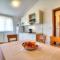 Family friendly apartments with a swimming pool Basanija, Umag - 3402 - 萨武德里亚
