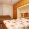 Apartments by the sea Tucepi, Makarska - 2694 - Tučepi