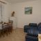 Apartments by the sea Tucepi, Makarska - 2694 - Tučepi