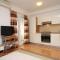 Apartments by the sea Tucepi, Makarska - 2694 - Tučepi