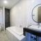 Pugdee Hotel - Lang Suan