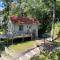 Cozy cabin, neighbour to lake & national park - Tyresö