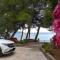 Sidus Maris, Spacious Seaside Apartment with Free Parking