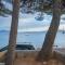 Sidus Maris, Spacious Seaside Apartment with Free Parking