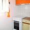 Apartments by the sea Mali Rat (Omis) - 2811