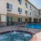 Comfort Suites Bakersfield