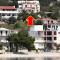 Apartments by the sea Igrane, Makarska - 5266