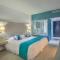 King Evelthon Beach Hotel & Resort