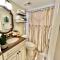 Beach Oasis 704 Lovely Daytona ocean front for 5 sleeps up to 12