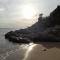 Loralistudios, Maison en bord de mer