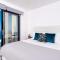 Daydream Luxury Suites - Fira