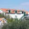 Apartments by the sea Mirca, Brac - 5655