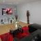 Lovely 2 Bed 2 Bath Flat & Parking by CozyNest