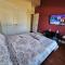Modern, Private, Smart 4 BR Condo in Desirable Location in McAllen with Pool! - ماكالين