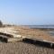 Foxes Sea Side Retreat Deluxe Chalet is a lovely holiday home tucked away on the Kent Coast