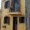 Casa Domenico nel paese storico Castanea - Messina