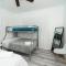 Bike to Beach-Spacious With Patio BBQ & Game Room (Pet-Friendly)