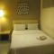 7 Star Hotel