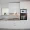 Apartman Rita with pool - 卡什泰拉