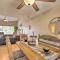 Relaxing Phoenix House with Hot Tub and Heated Pool! - 凤凰城