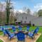 Secluded oasis in Asheville! GAME room MOVIE theater HOT tub - 20 min to Biltmore!