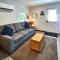 Steps from Downtown Pigeon Forge Parkway + Private Hottub and firepit - Wifi - Firefly Bungalows - Pigeon Forge