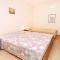 Apartments by the sea Brgulje, Molat - 6241