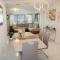 Light & Cozy House in Pompano Beach - BBQ, Patio, Parking