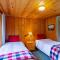 Lake Creek Lodge