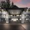 Basecamp Puyallup a Travelodge by Wyndham - 皮阿拉普