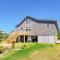 Piper's Nest AV927 - أيفون